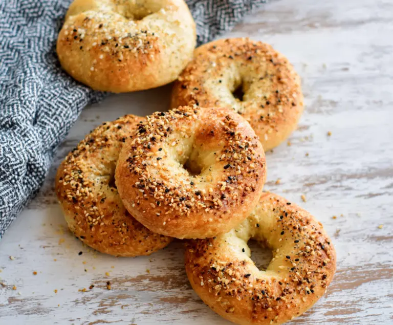3 Ingredient Air Fryer Bagels